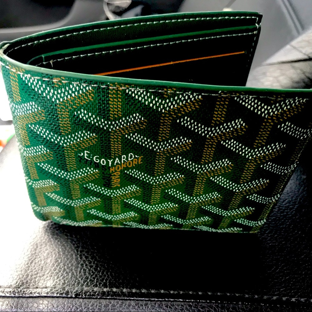 Green Goyardwallet